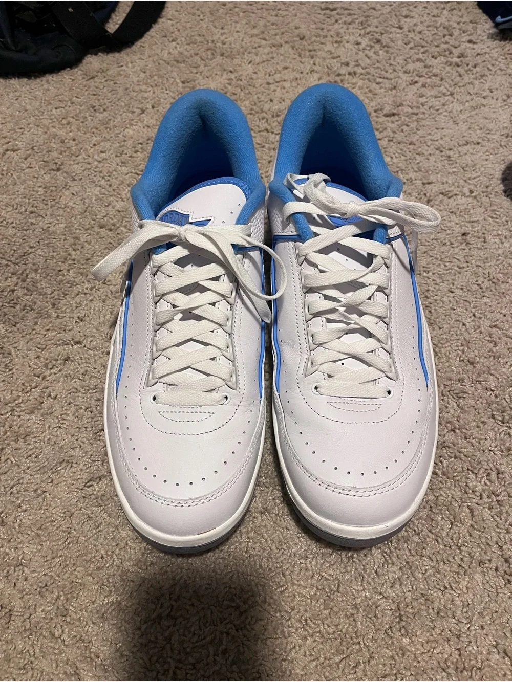 Jordan Air 2 Retro Low in White & University Blue